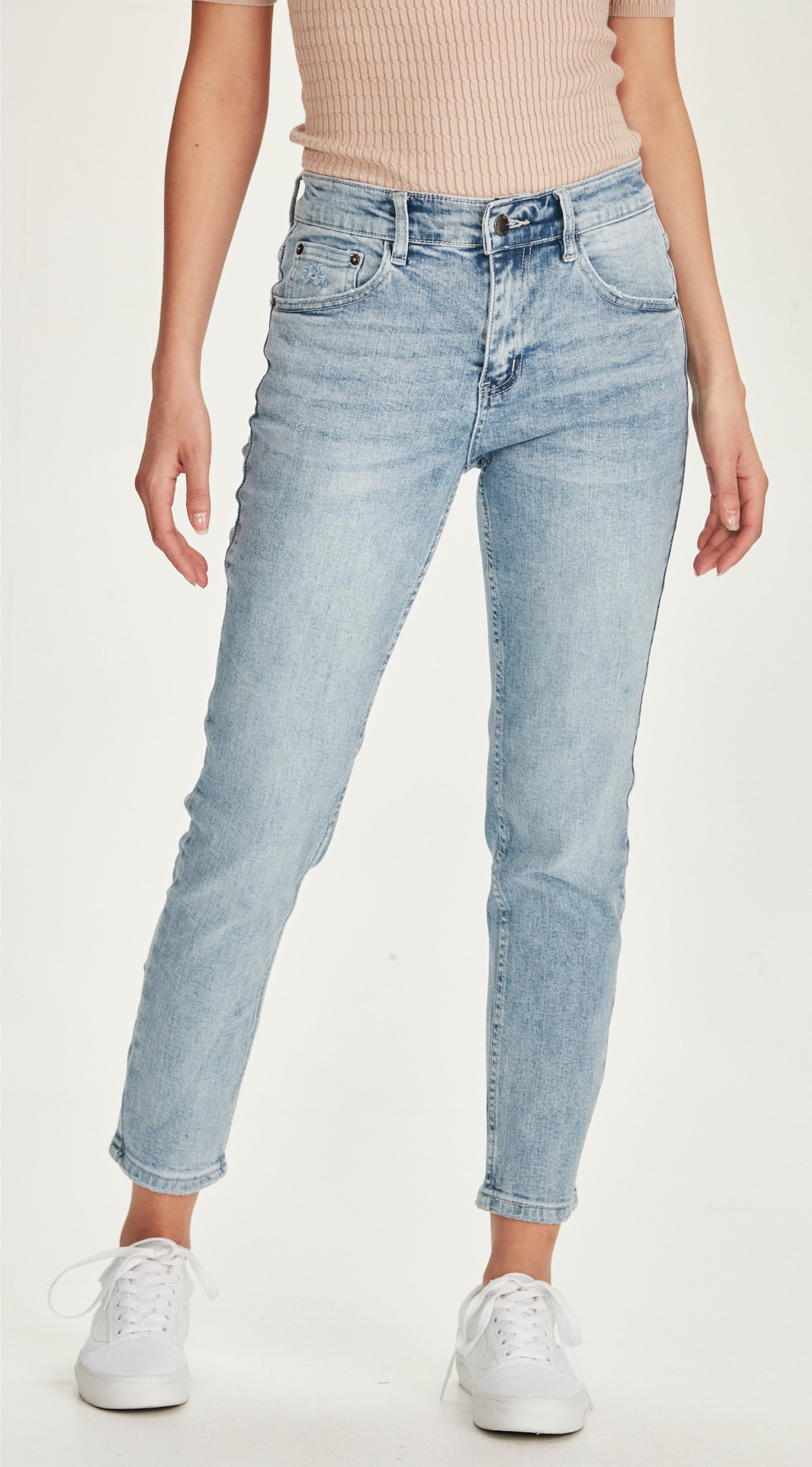 KAILEY  Light Blue Short Stuff Jean – junkfoodjeans